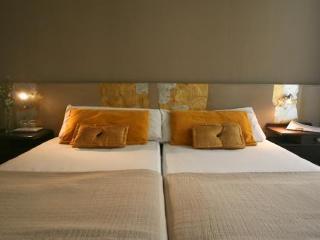 Vrabac Guesthouse Barcellona Esterno foto